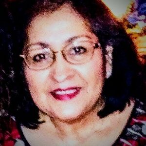 Meet your Posher, Phyllis